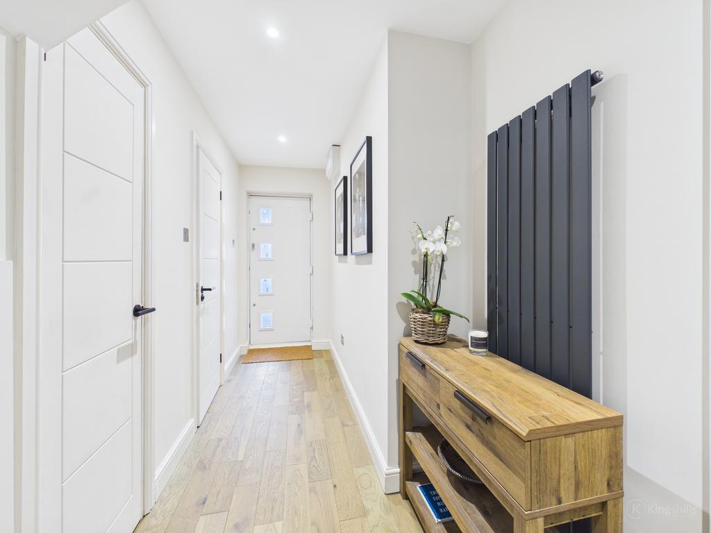 Cam02119 g0 pr0550 still001