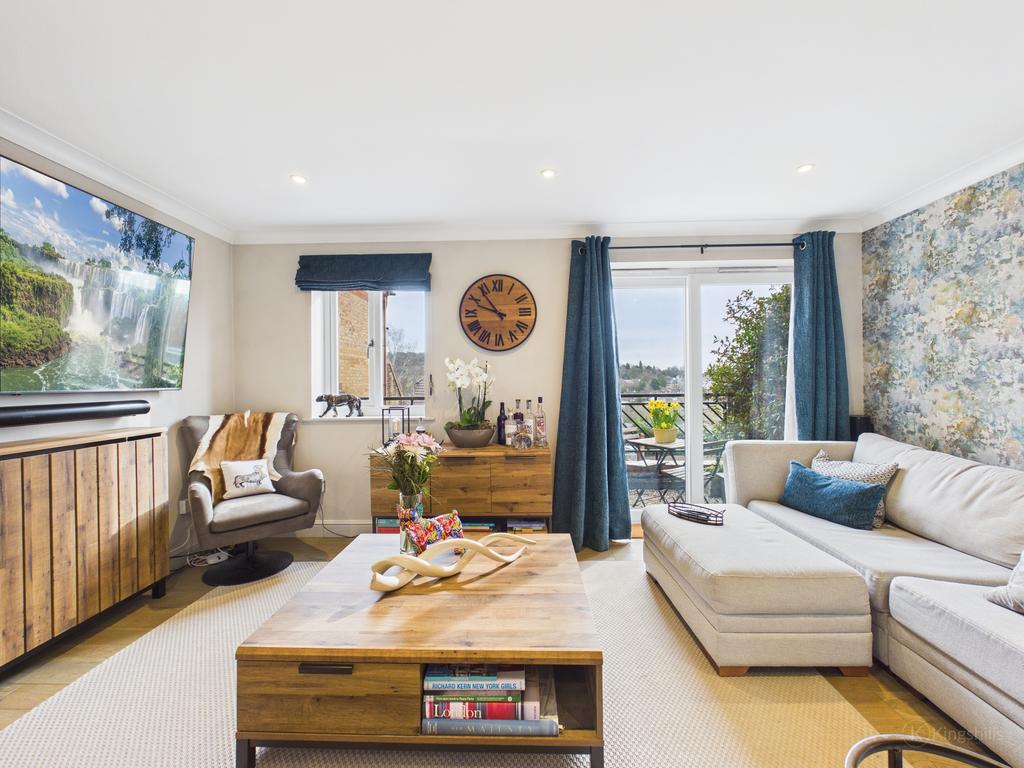 Cam02119 g0 pr0550 still002