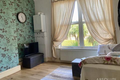 undefined, Torquay Road, Kings Court, TQ3