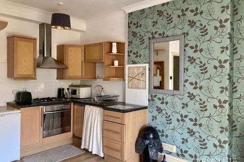 undefined, Torquay Road, Kings Court, TQ3