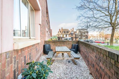 undefined, Nunhead Lane, Nunhead, SE15