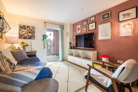 undefined, Nunhead Lane, Nunhead, SE15
