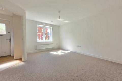 4 bedroom semi-detached house for sale, Huntsman Drive, Brockworth, Gloucester