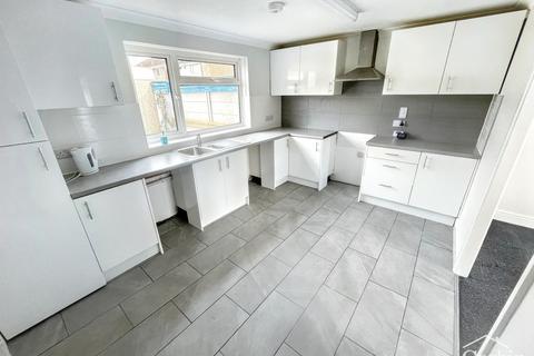 undefined, Singleton Drive, Bournemouth, BH10 4
