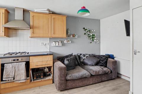 undefined, Canterbury Way, Stevenage SG1