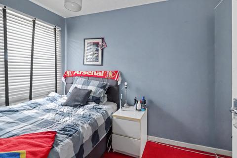 undefined, Canterbury Way, Stevenage SG1