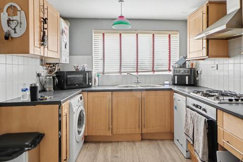 undefined, Canterbury Way, Stevenage SG1