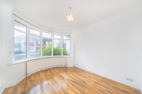 undefined, Sheringham Avenue, Whitton TW2