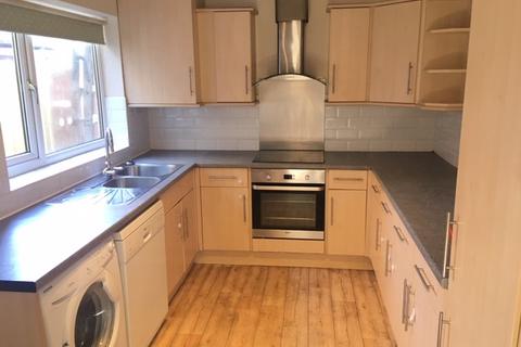 3 bedroom house to rent, Eldon Street, Burton upon Trent DE15