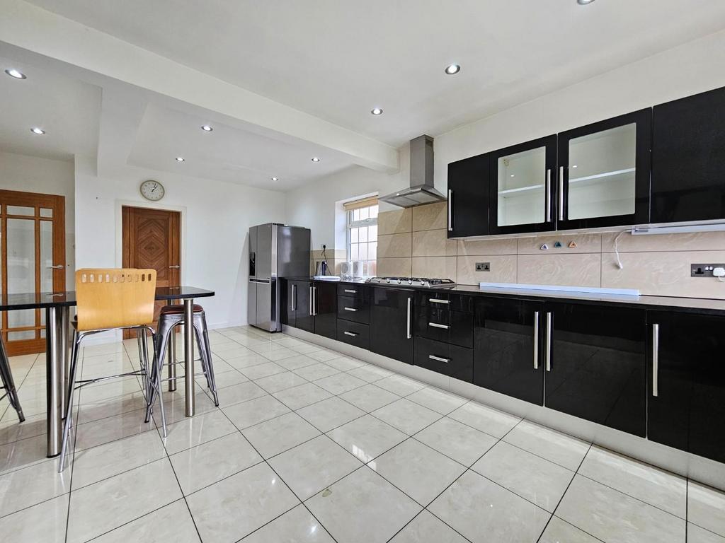 Breakfast Kitchen