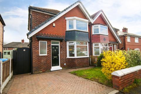 3 bedroom house to rent, White Swallows Road, Swinton, Manchester