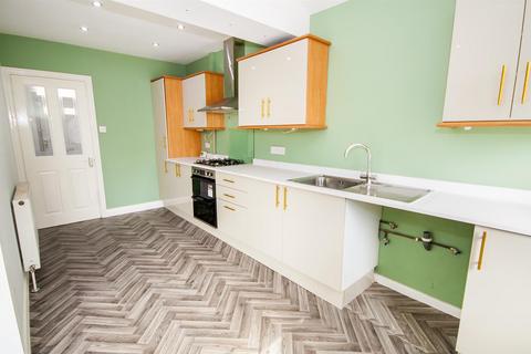 3 bedroom house to rent, White Swallows Road, Swinton, Manchester
