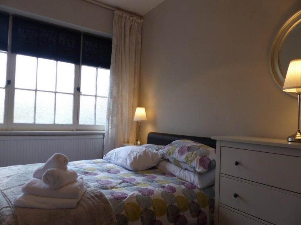 Bed 2