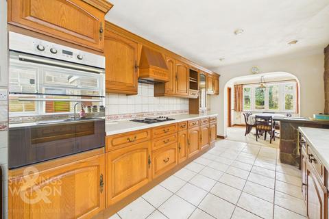 4 bedroom detached house for sale, Longwater Lane, Old Costessey, Norwich