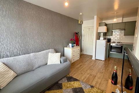 1 bedroom flat for sale, High Street, Sheerness ME12