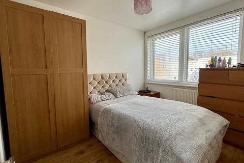 1 bedroom flat for sale, High Street, Sheerness ME12