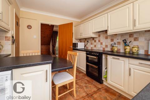 3 bedroom chalet for sale, New Close, Norwich NR13