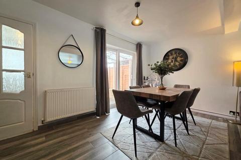 3 bedroom semi-detached house for sale, Wakefield Road, Northampton NN2