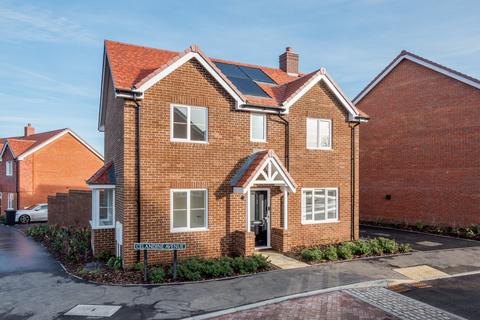4 bedroom detached house to rent, Leaf Living at Summerhill Gardens, Polegate, Hailsham, BN27
