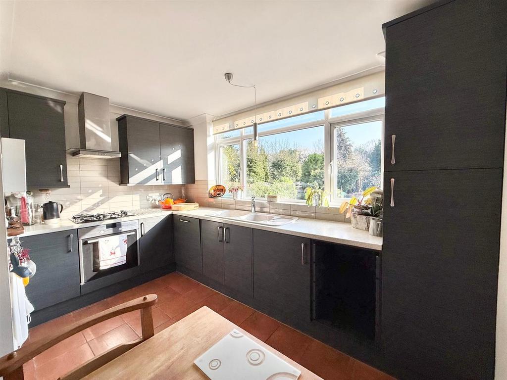 Kitchen.jpg