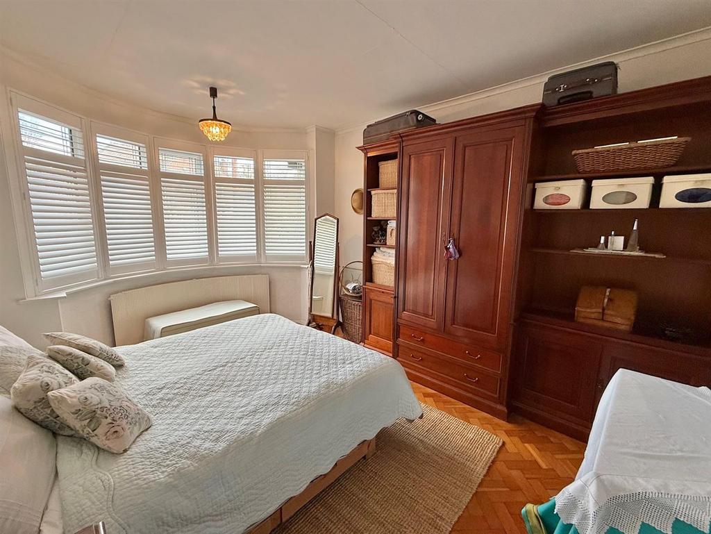 Bedroom.jpg