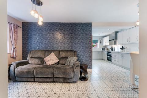 undefined, Foxley Heath, Widnes WA8