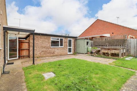3 bedroom detached bungalow for sale, Elliott Close, Newmarket CB8