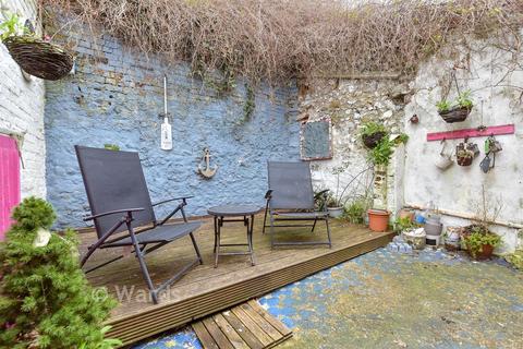 undefined, East Cliff, Dover, Kent