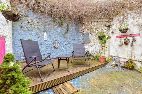 2 bedroom end of terrace house for sale, East Cliff, Dover, Kent
