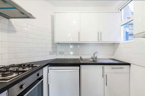 2 bedroom flat to rent, Waller Road, London SE14