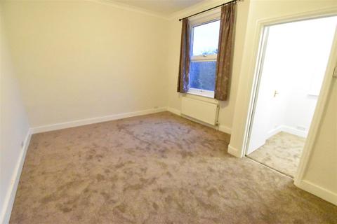 undefined, Ellerton Road, Surbiton