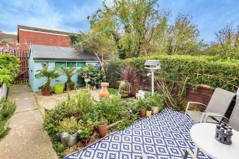 3 bedroom terraced house for sale, St. Dunstans Close, Glastonbury