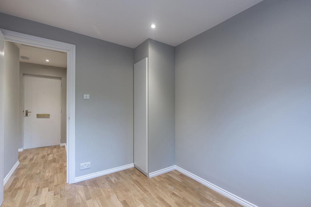 Bedroom (example)