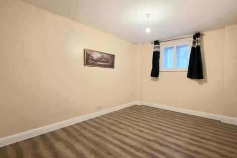 undefined, Clifton Road, Gravesend, DA11
