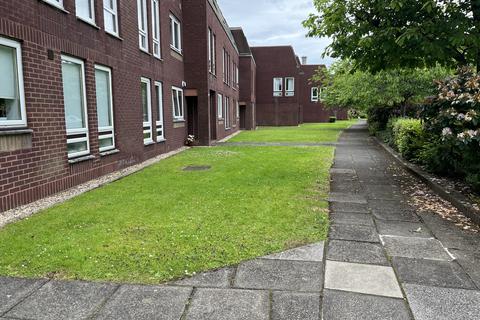 undefined, Clarence Gardens, Glasgow, G11