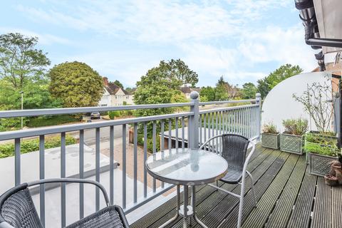 undefined, Overbury Avenue, Beckenham, BR3