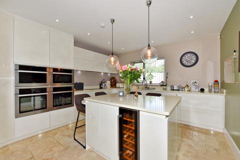 undefined, Court Farm Gardens, Bristol, BS30
