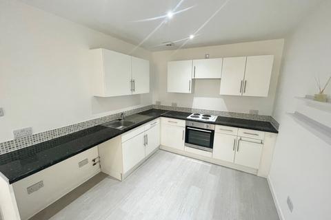 1 bedroom flat to rent, Hawley Square, Margate, CT9