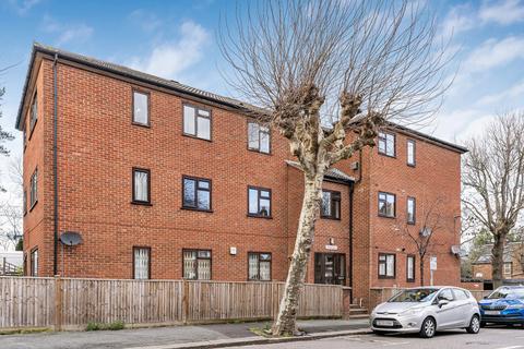 undefined, South Norwood Hill, London, SE25