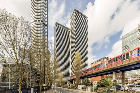 undefined, Wards Place, London E14