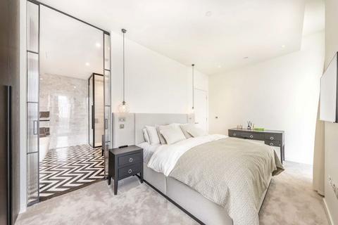 undefined, Wards Place, London E14