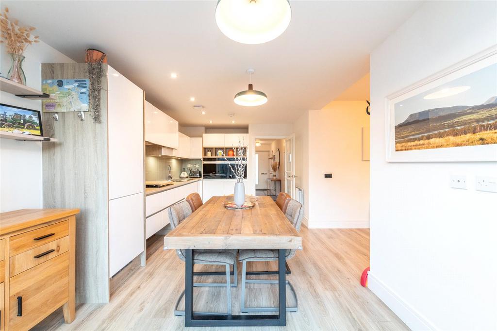 32 Sinton Park