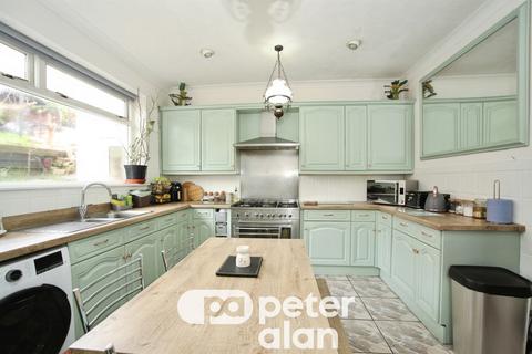 4 bedroom semi-detached house for sale, Chepstow Road, Newport