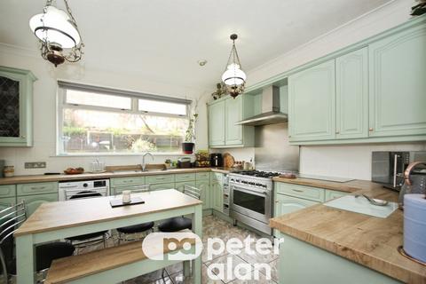4 bedroom semi-detached house for sale, Chepstow Road, Newport