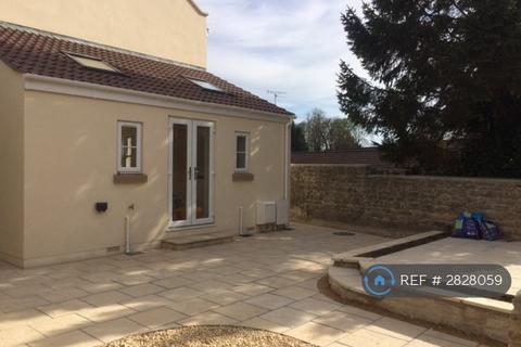 2 bedroom semi-detached house to rent, Trafalgar Road, Bath, BA1
