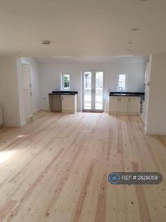 2 bedroom semi-detached house to rent, Trafalgar Road, Bath, BA1