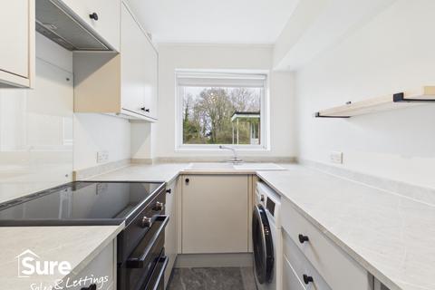 1 bedroom apartment to rent, Cuffley Court, Hemel Hempstead, Hertfordshire, HP2 7LS