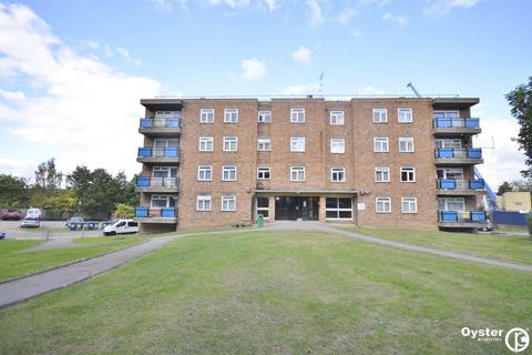 2 bedroom flat to rent, Waterfall Road, The Homestead Waterfall Road, N11