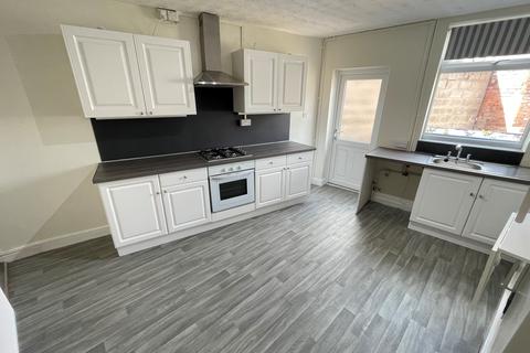2 bedroom house to rent, Cotmanhay Road, DE7