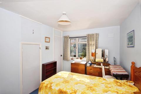 undefined, The Crescent, Tilsdown, Dursley, Gloucestershire, GL11